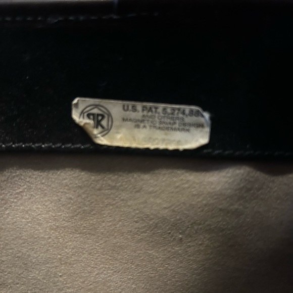 Vintage Brahmin Crocodile Embossed Crossbody Bag - Picture 7 of 15